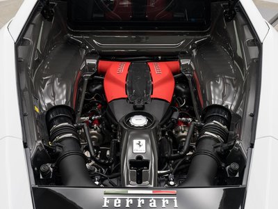 صورة 5 لـ 2022 FERRARI F8 TRIBUTO