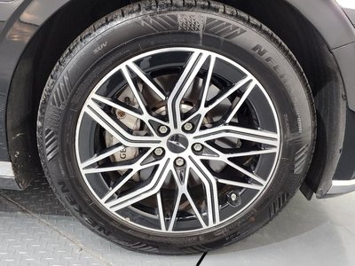 صورة 8 لـ 2022 Genesis G90 (RS4)