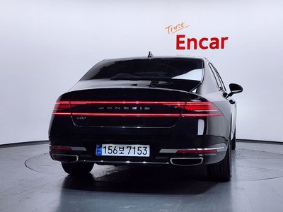 صورة 3 لـ 2022 Genesis G90 (RS4)