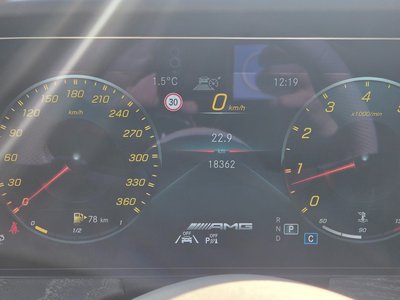 MERCEDES-BENZ GT AMG - 4