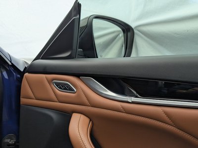 2022 Maserati LEVANTE — миниатюра 16