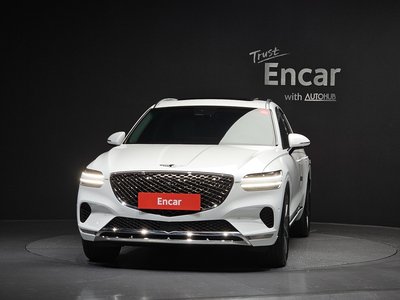 2024 Genesis GV70 photo 2