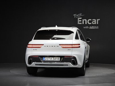 2024 Genesis GV70 photo 4