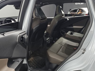 2025 BMW X3 — миниатюра 18