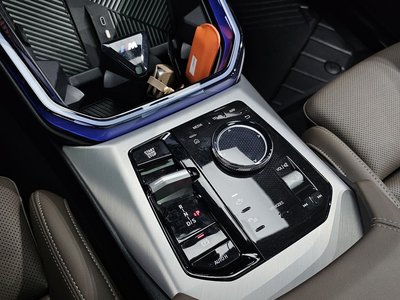 2025 BMW X3 — миниатюра 12