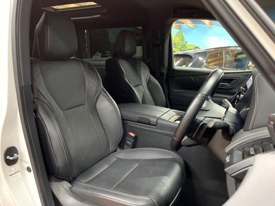 TOYOTA VELLFIRE - 10