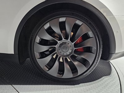 صورة 9 لـ 2022 Tesla MODEL Y
