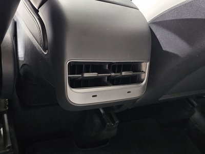 2022 Tesla MODEL Y thumbnail 26