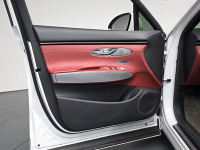 صورة مصغرة 14 لـ 2021 Genesis GV70