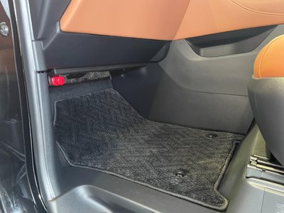 صورة 48 لـ 2025 Toyota VELLFIRE