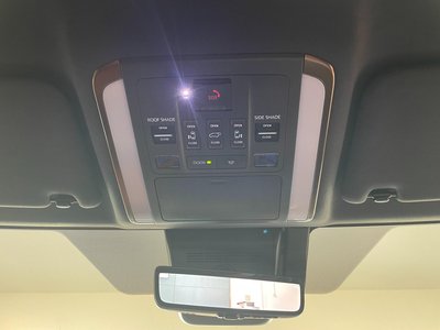 صورة 35 لـ 2025 Toyota VELLFIRE