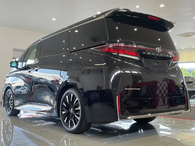 صورة 9 لـ 2025 Toyota VELLFIRE
