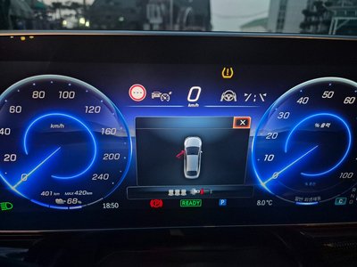 MERCEDES-BENZ EQS - 7