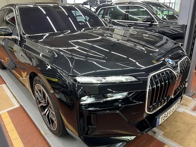 صورة 5 لـ 2023 BMW 7 SERIES