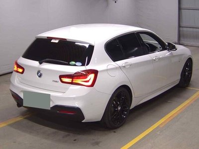 BMW 1 SERIES - 6
