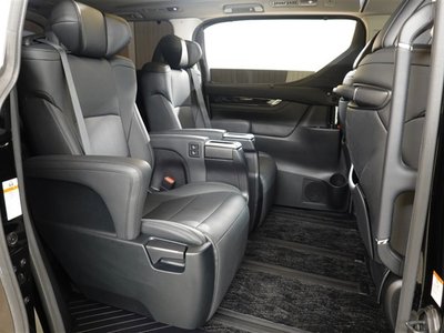 TOYOTA ALPHARD - 9