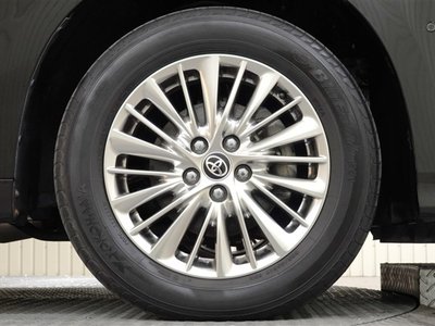 TOYOTA ALPHARD - 4