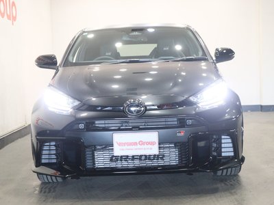 TOYOTA GR YARIS - 8