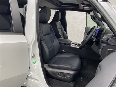 2025 Toyota LAND CRUISER 250 — миниатюра 31