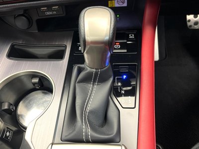 صورة مصغرة 65 لـ 2020 Lexus RX