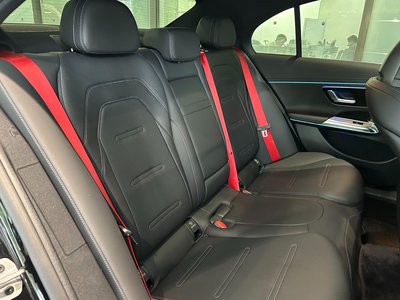 صورة مصغرة 13 لـ 2025 Mercedes-BENZ E-CLASS AMG
