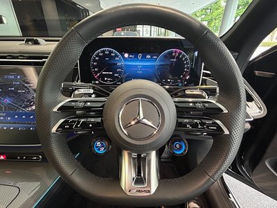 2025 Mercedes-BENZ E-CLASS AMG — фото 10