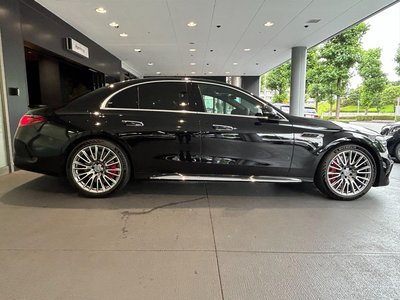 2025 Mercedes-BENZ E-CLASS AMG — фото 4