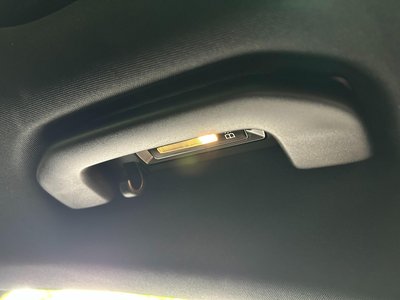 صورة مصغرة 24 لـ 2025 Mercedes-BENZ E-CLASS AMG