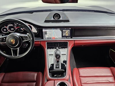 PORSCHE PANAMERA - 5