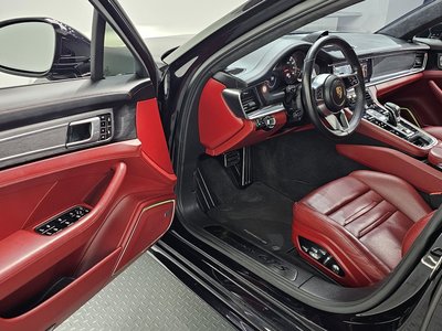 PORSCHE PANAMERA - 10