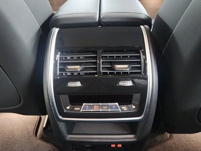2025 BMW X5 缩略图 14