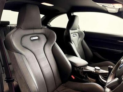 BMW M2 COMPETITION - 4