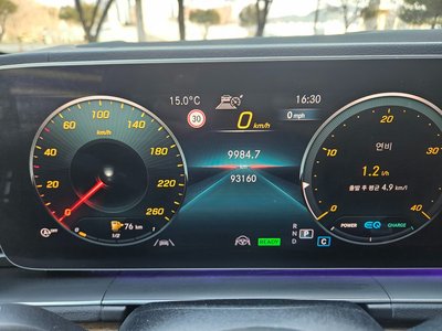 MERCEDES-BENZ GLE - 8