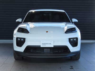 2025 Porsche MACAN — фото 2