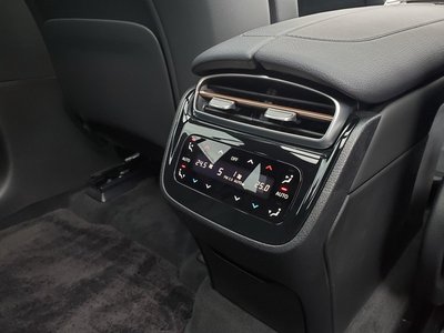 2023 Mercedes-BENZ EQE 缩略图 30
