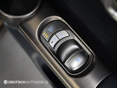 2023 Genesis GV60 — миниатюра 16