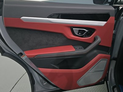 2024 Lamborghini URUS 缩略图 15
