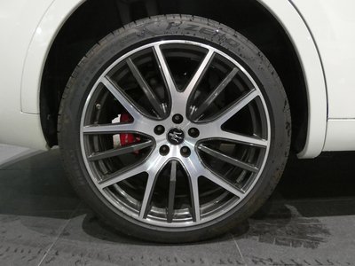 2019 Maserati LEVANTE — миниатюра 31