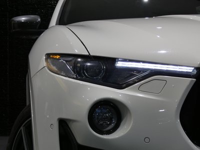 صورة 3 لـ 2019 Maserati LEVANTE