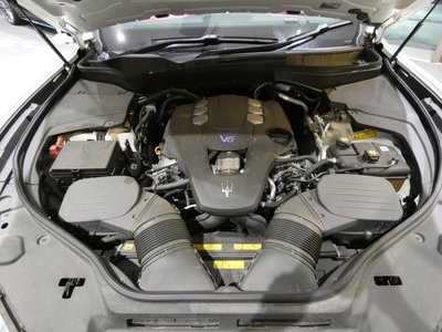 2019 Maserati LEVANTE — миниатюра 23