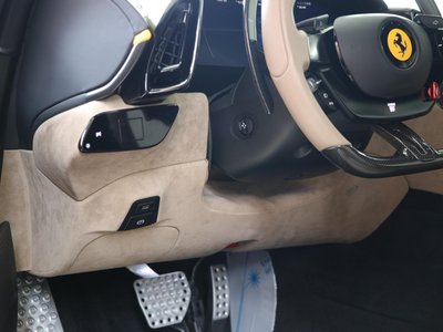 2023 FERRARI ROMA 缩略图 27