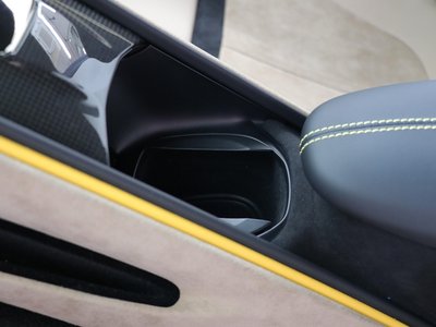 2023 FERRARI ROMA 缩略图 40