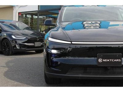 صورة 9 لـ 2025 Tesla MODEL Y