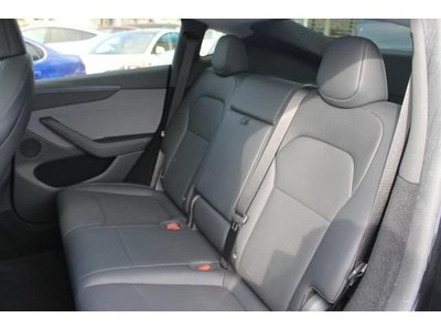 صورة 6 لـ 2025 Tesla MODEL Y