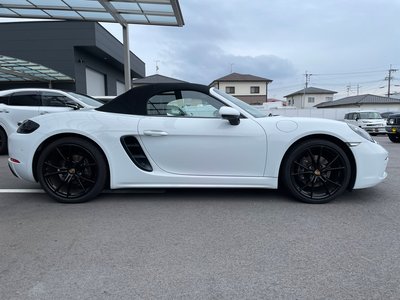 صورة 3 لـ 2018 Porsche 718