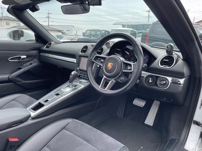 صورة 7 لـ 2018 Porsche 718