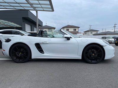 صورة مصغرة 17 لـ 2018 Porsche 718