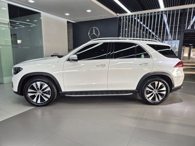 MERCEDES-BENZ GLE - 7