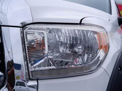 TOYOTA TUNDRA - 7