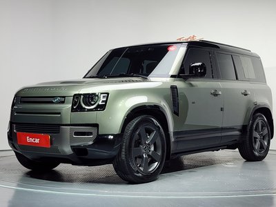 صورة 1 لـ 2025 LAND Rover DEFENDER